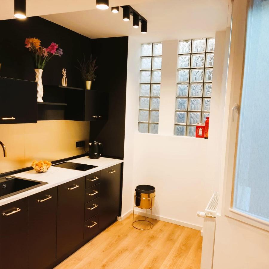 Historical Center By 4El Apartment Bucureşti Ngoại thất bức ảnh